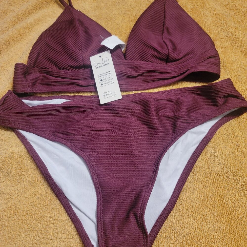 Cupshe Maroon Two piece